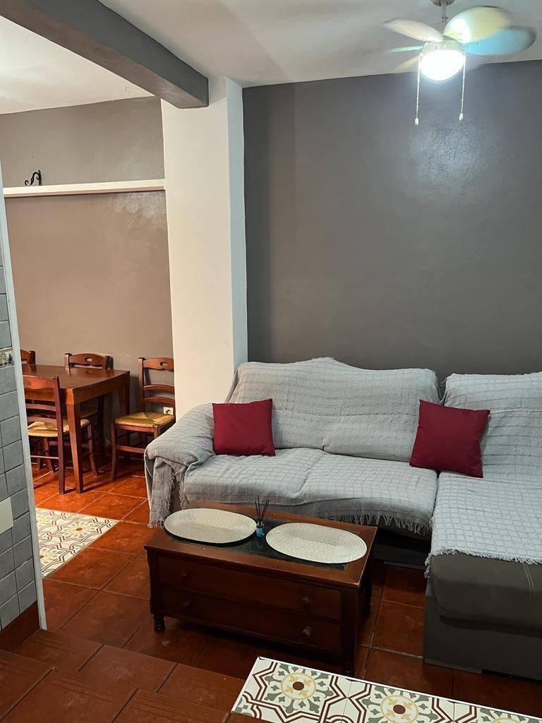 Sala de estar de Piso en venta en  Almería Capital
