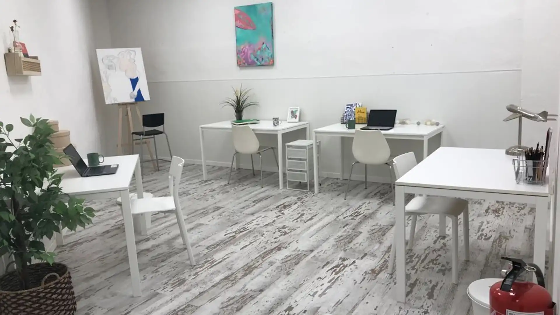 Local de alquiler en  Pamplona / Iruña con Calefacción y Internet