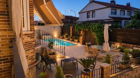 Foto 2 de Casa o chalet en venta en Calle Antonio Garcia Mochales, Puerta de Murcia - Colegios, Ocaña