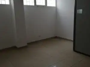 Nave industrial en venta en Calle Diego Vega Sarmiento, Miller