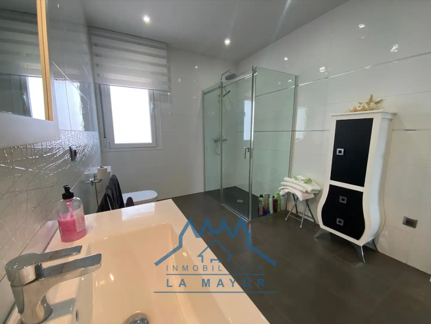 Bathroom of Houses for sale in Ciudad Real  with Air Conditioner, Private garden and Terrace