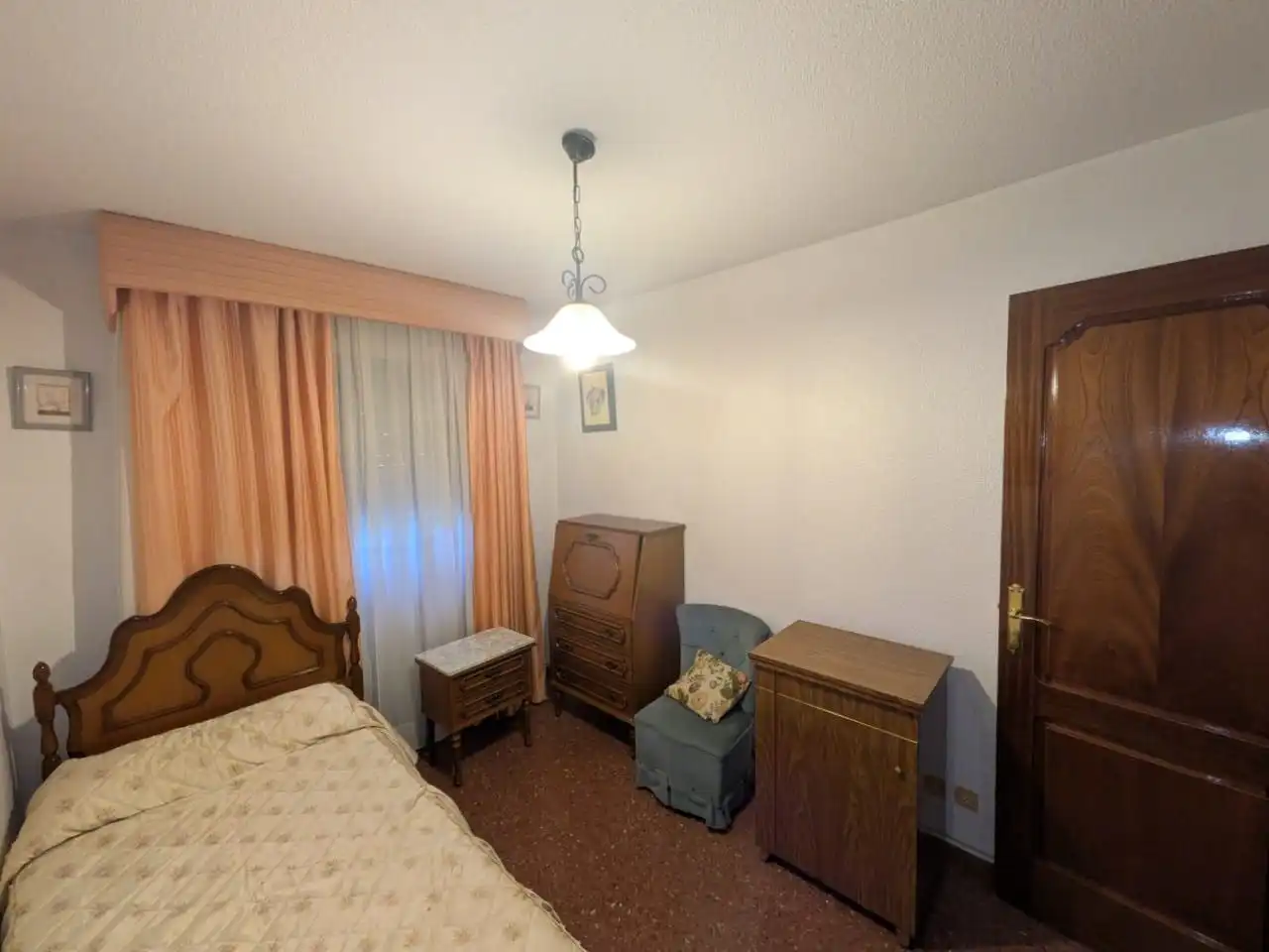 Bedroom of Flat for sale in Córdoba  with Air Conditioner and Terrace