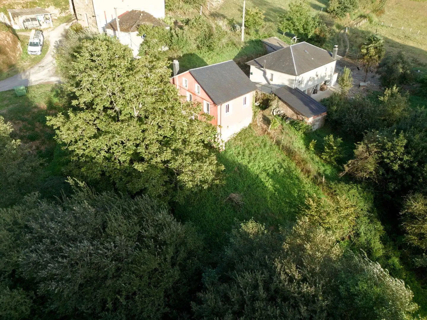 Casa o xalet en venda en Trabada amb Traster