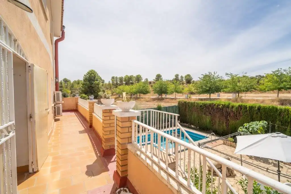 Jardín de Casa o chalet en venta en Flix con Calefacción, Piscina y Amueblado