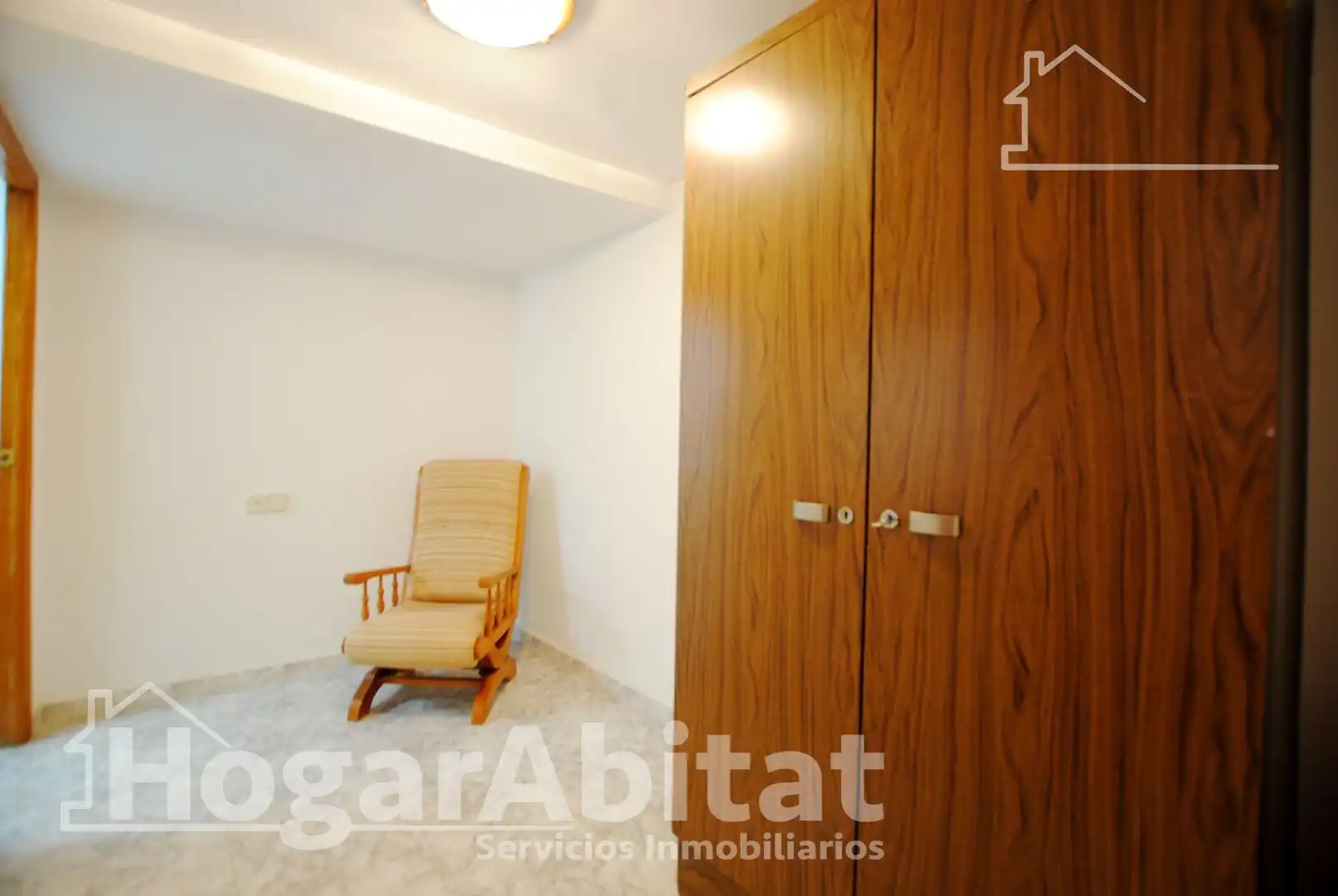 Habitación de Casa o chalet en venta en Tavernes de la Valldigna con Terraza, Trastero y Amueblado