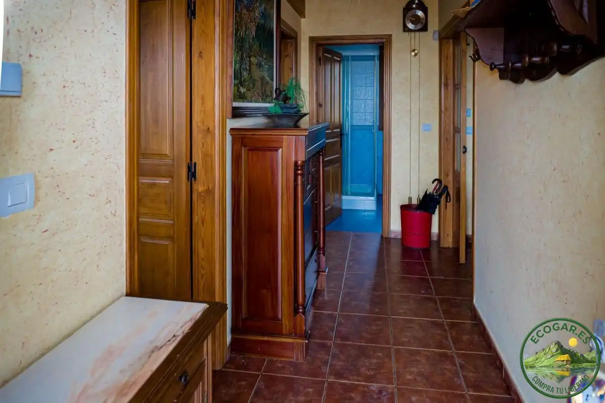 Casa o chalet en venta en Villagatón con Aire acondicionado, Calefacción y Jardín privado