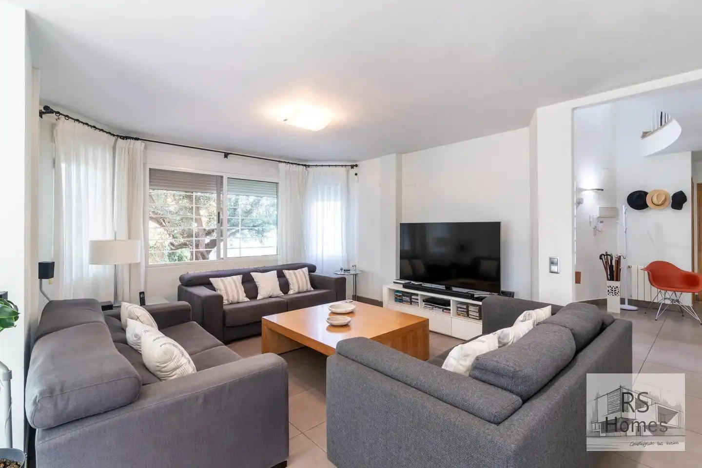 Sala d'estar de Casa o xalet en venda en L'Eliana