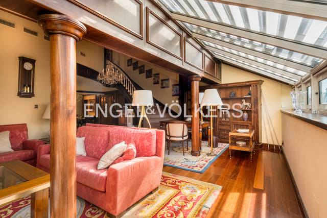 Apartamento en Venta en Salesas - Foncalada - Campoamor