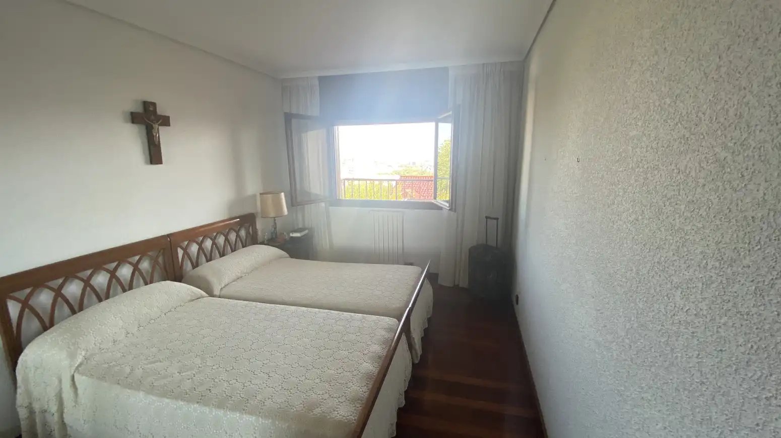 Schlafzimmer von Wohnung zum Verkauf in Santander mit Heizung, Privatgarten und Terrasse