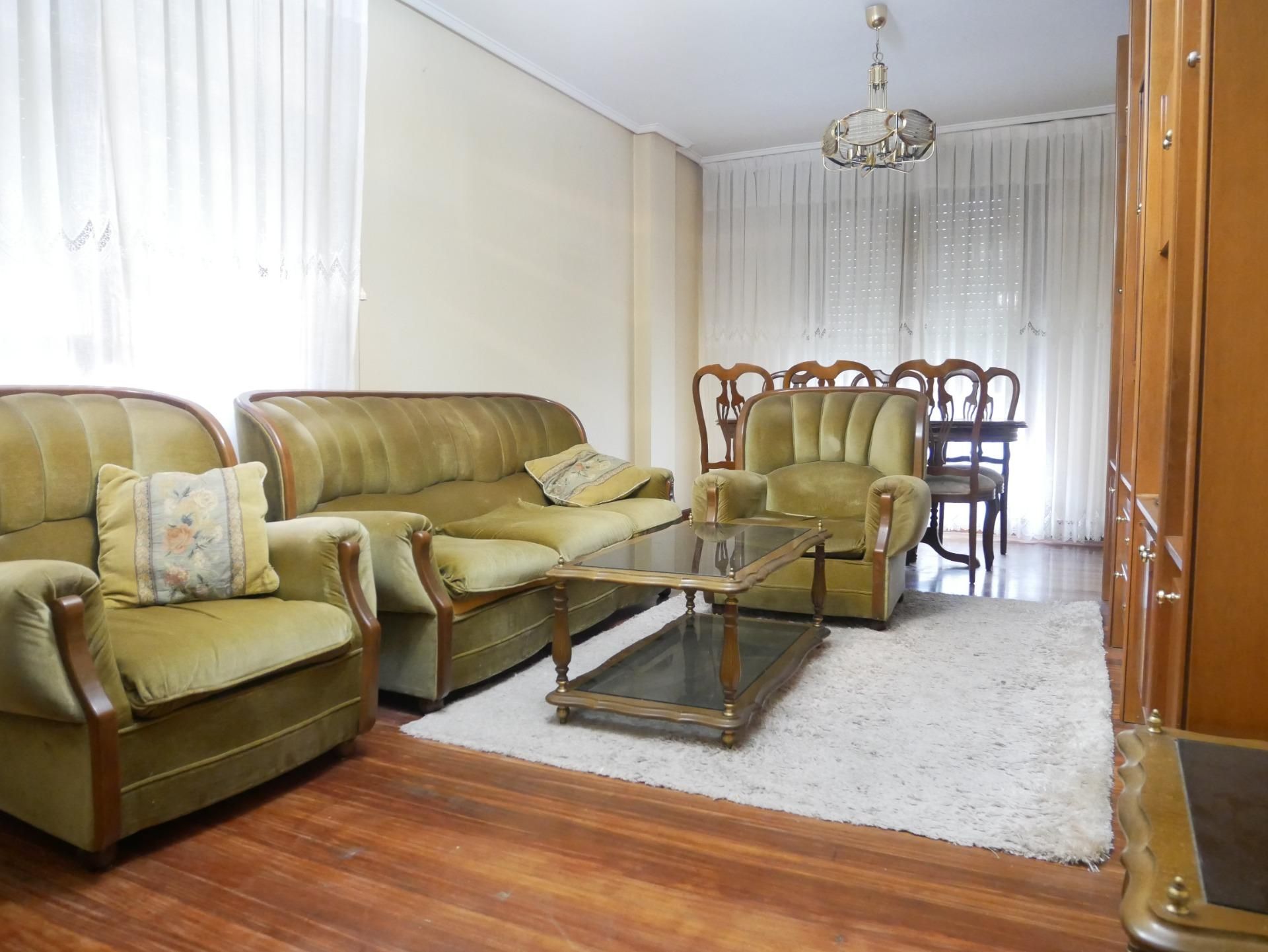 Wohnzimmer von Wohnung zum Verkauf in Basauri  mit Balkon