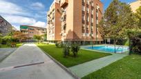 Swimming pool of Flat for sale in  Granada Capital  with Air Conditioner, Heating and Private garden