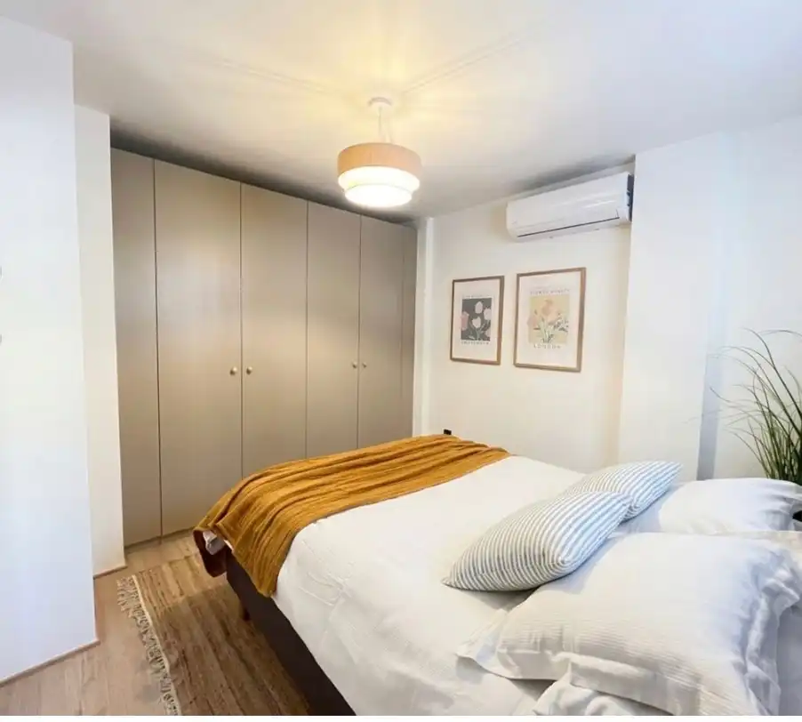 Habitación de Piso en venta en Fuengirola con Aire acondicionado, Terraza y Amueblado