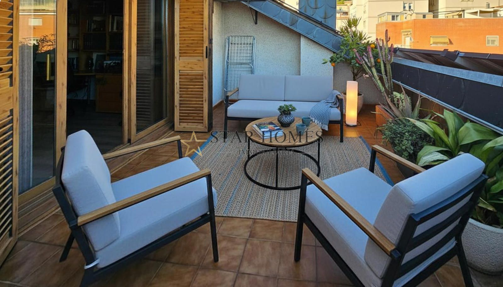 Terrace of Single-family semi-detached for sale in Santa Coloma de Gramenet  with Air Conditioner, Heating and Terrace
