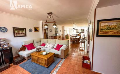 Single-family semi-detached for sale in Valdelagrana