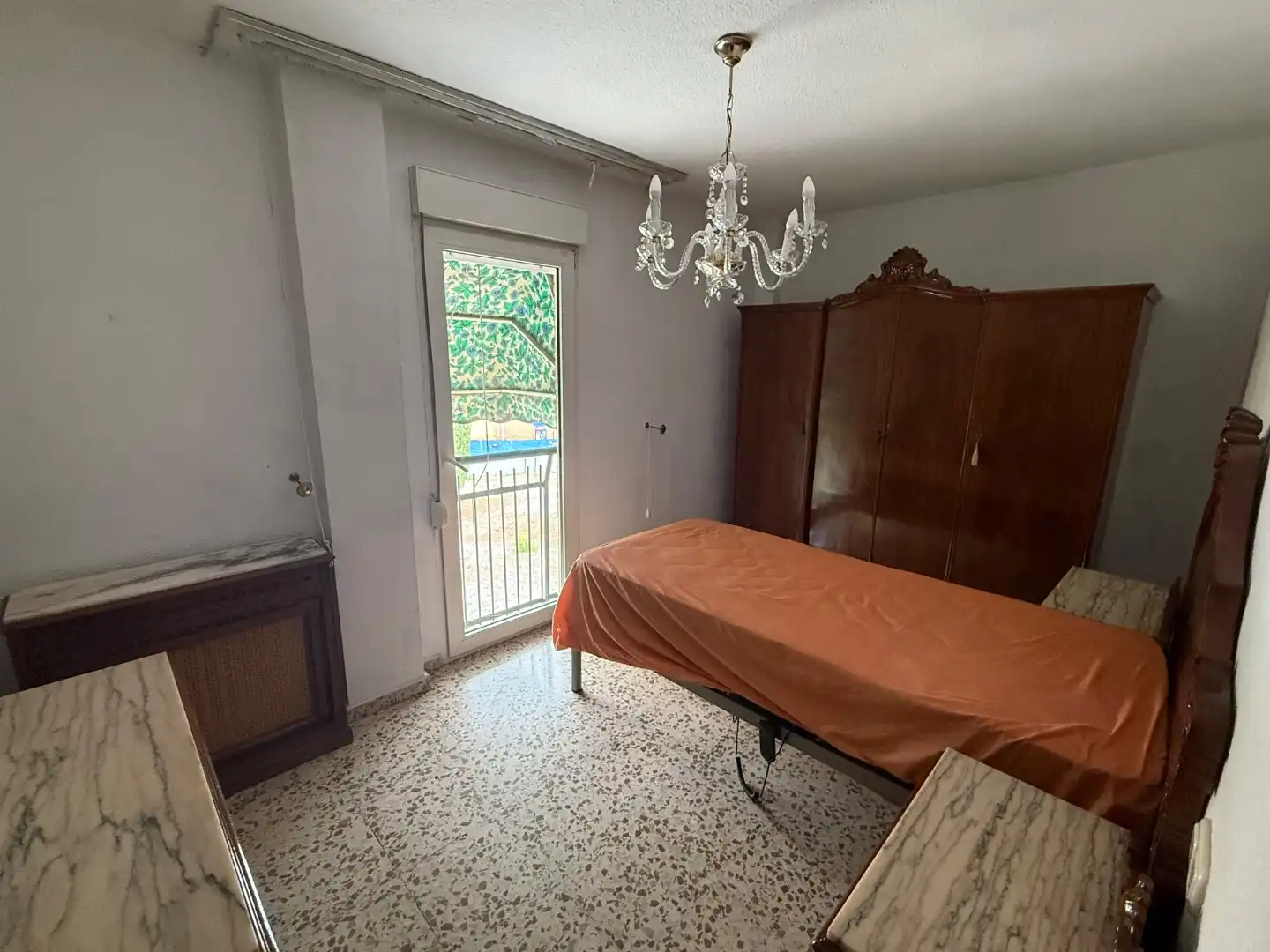 Habitación de Piso en venta en  Granada Capital con Aire acondicionado y Balcón