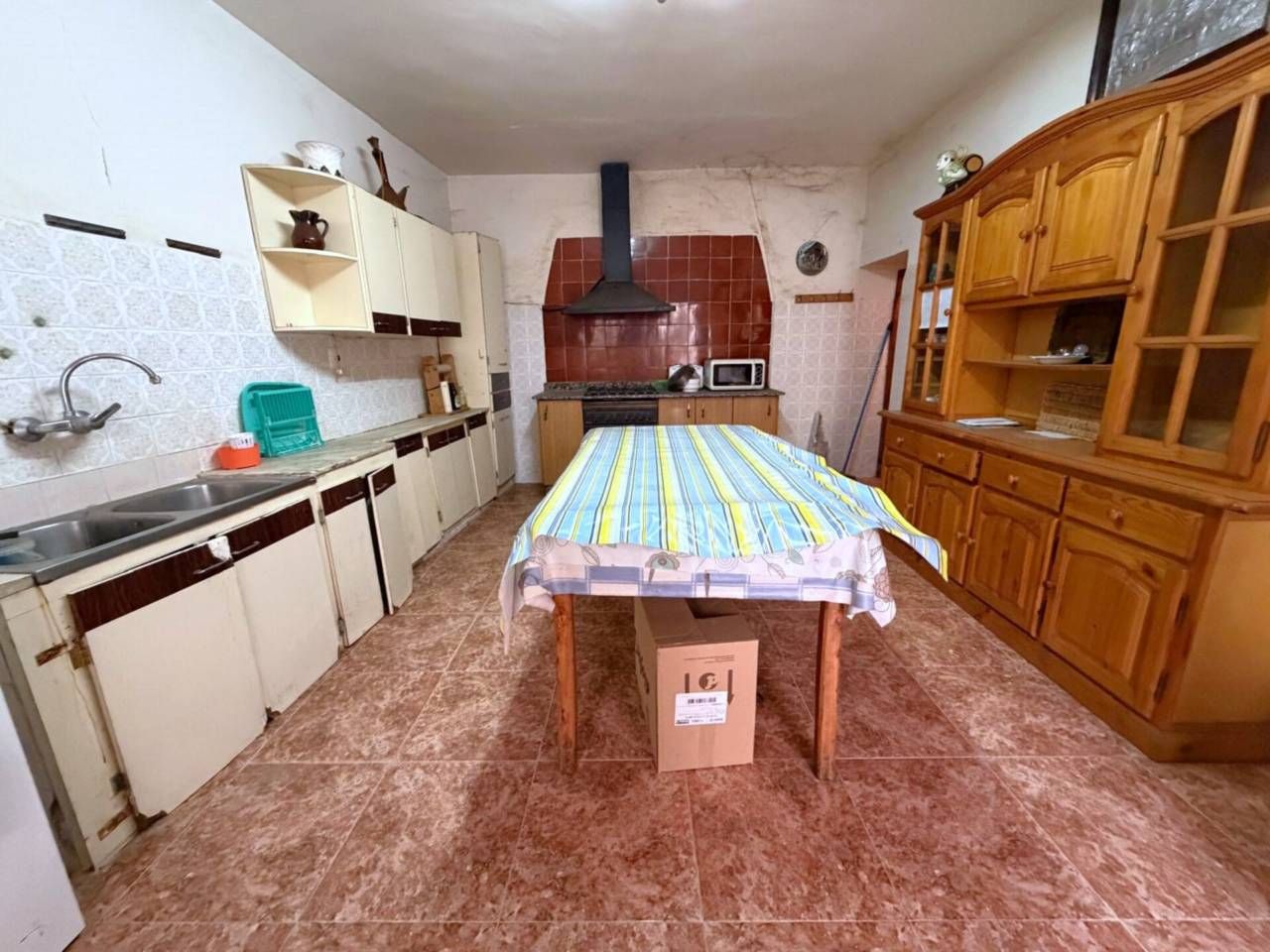 Kitchen of Flat for sale in Alpera  with Balcony