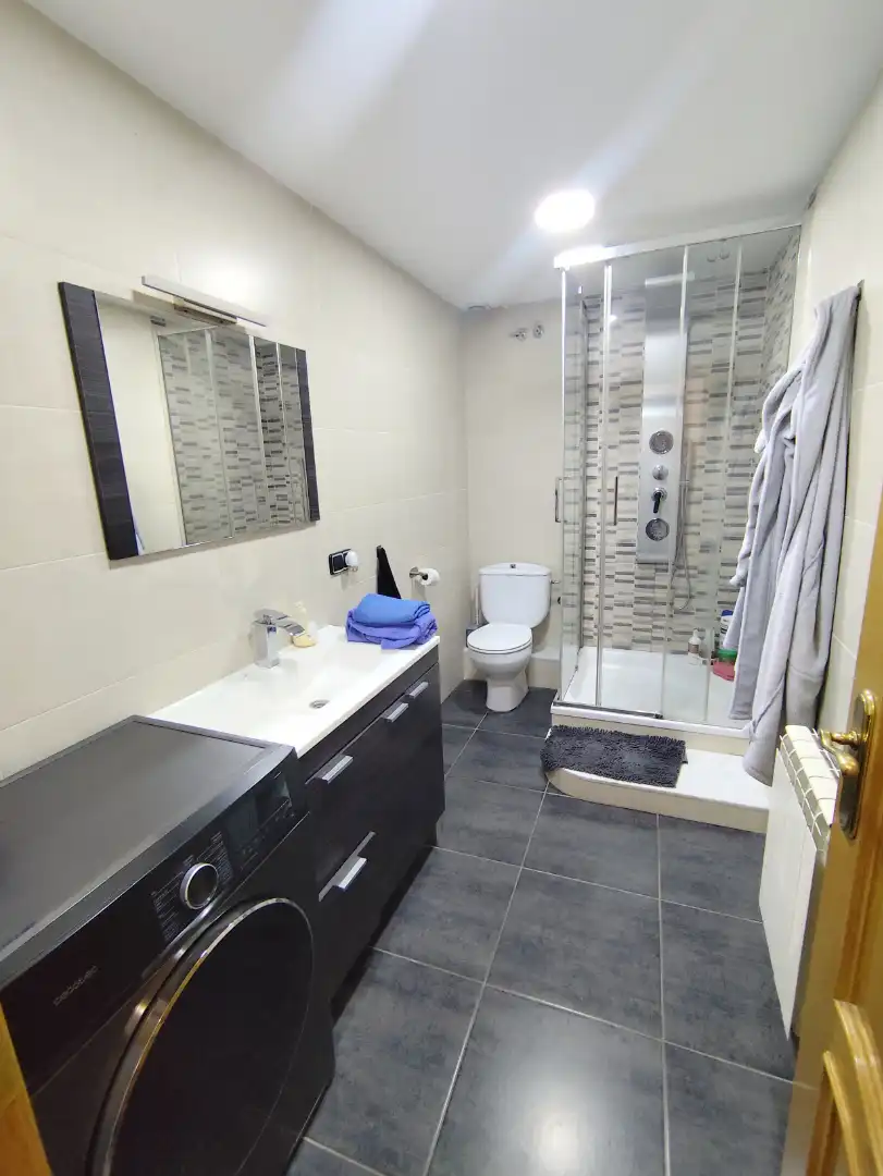Baño de Piso en venta en Vilanova del Camí con Calefacción, Terraza y Trastero