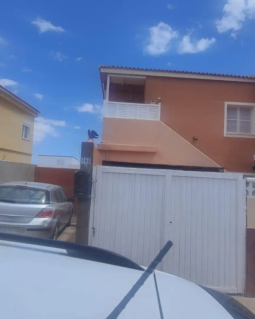 Außenansicht von Erdgeschoss zum Verkauf in Puerto del Rosario mit Privatgarten