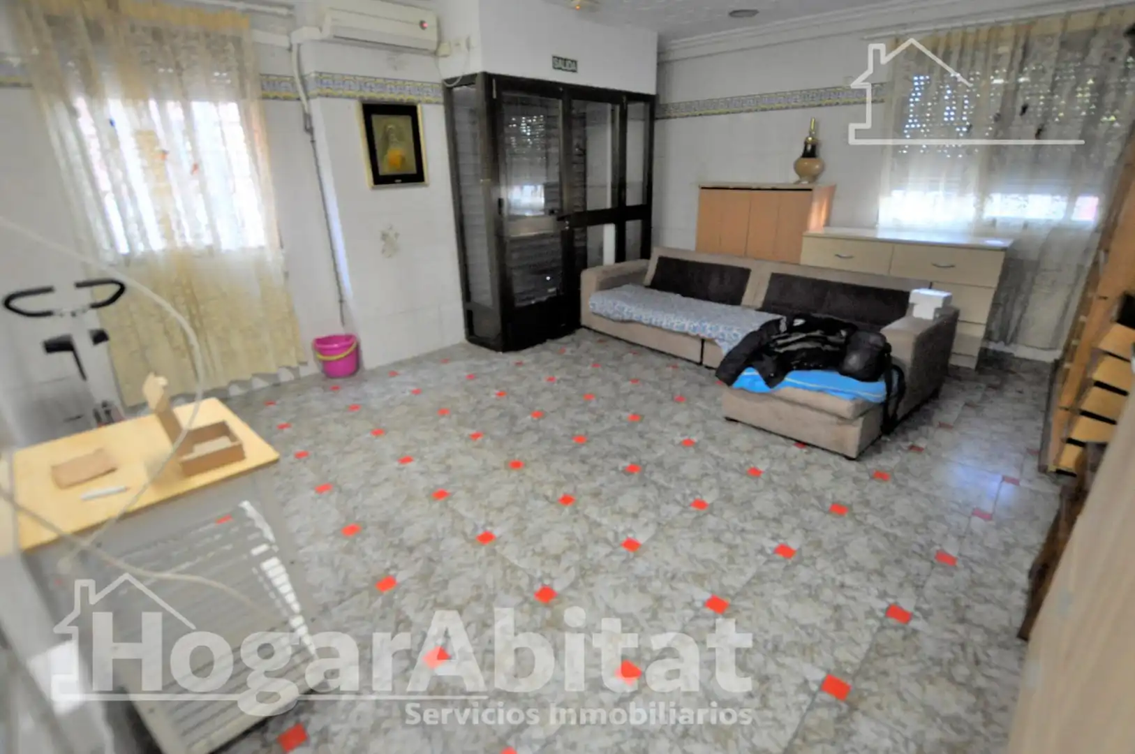 Sala d'estar de Planta baixa en venda en Manises amb Aire condicionat i Calefacció