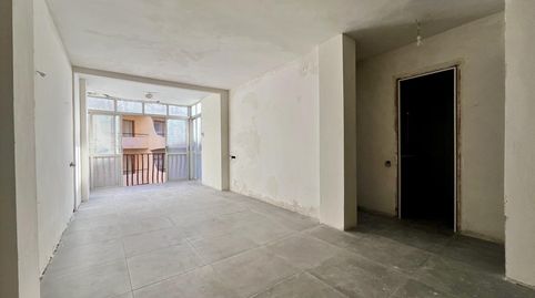 Foto 2 de Apartamento en venta en Calle de Arnedo, 6, Colonia Madrid, Benidorm