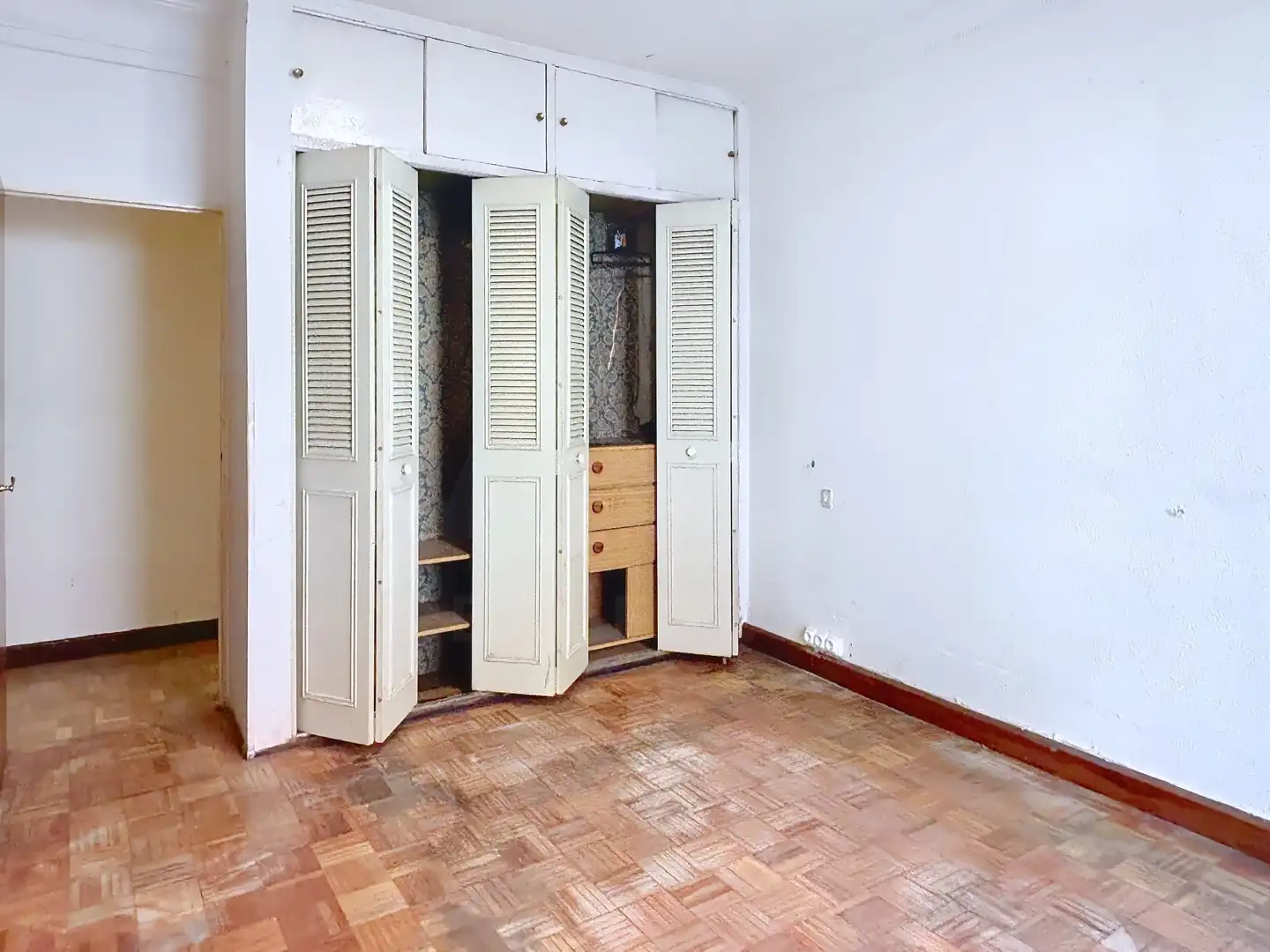 Bedroom of Flat for sale in León Capital   with Heating and Terrace