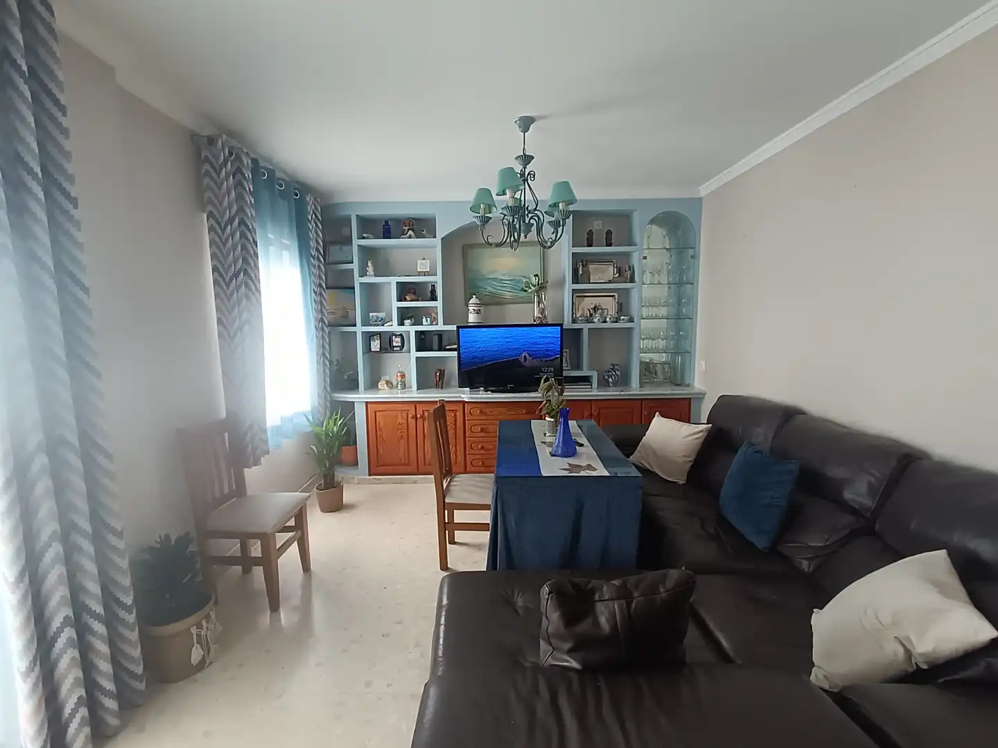 Sala d'estar de Pis en venda en Isla Cristina amb Aire condicionat, Moblat i Balcó