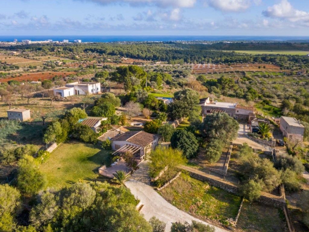 Exterior view of Country house for sale in Manacor  with Air Conditioner, Heating and Private garden