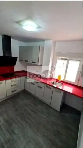 Cocina de Piso de alquiler en Casco Antiguo