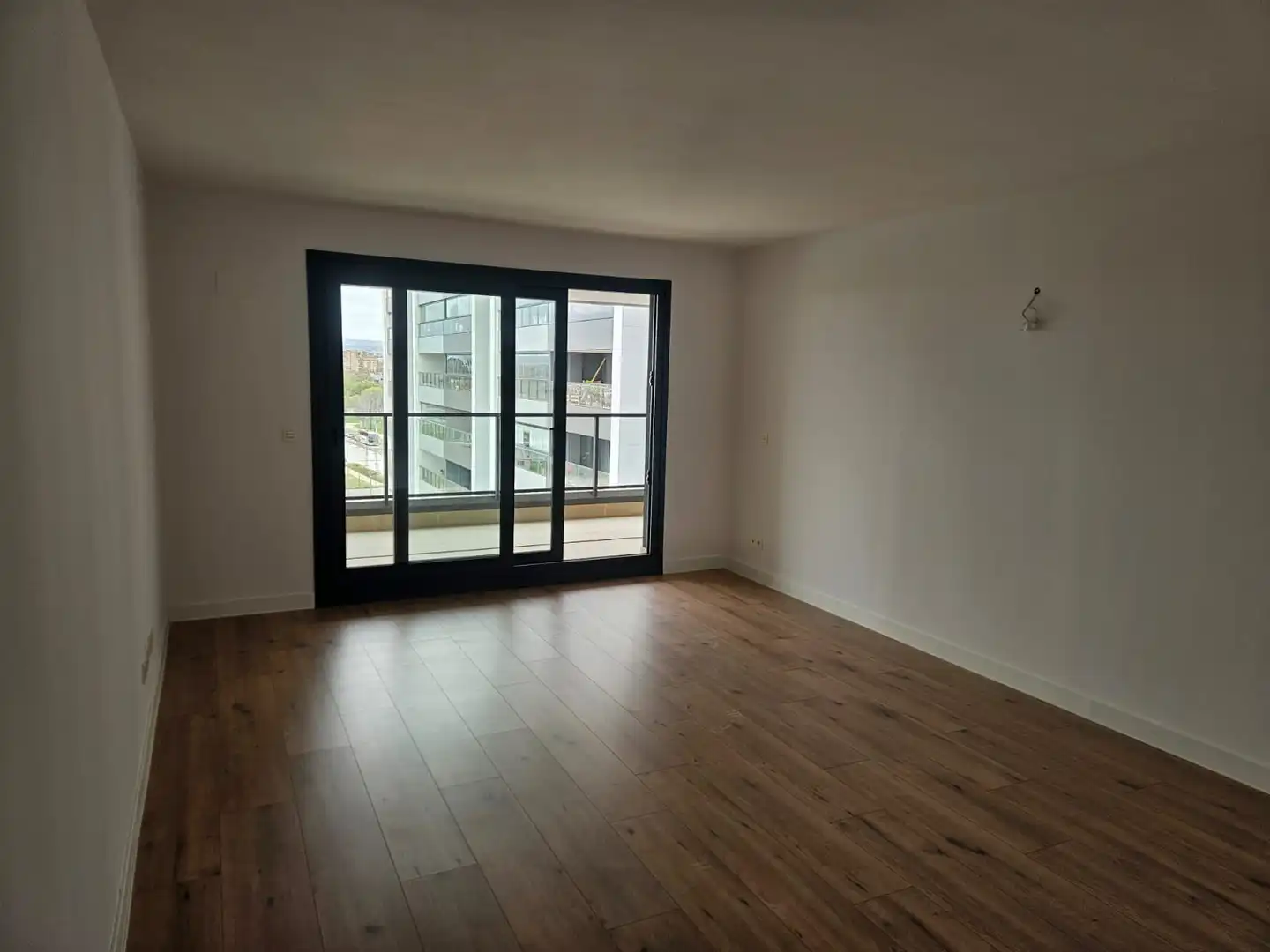 Living room of Flat for rent in Zaragoza  with Air Conditioner, Heating and Terrace