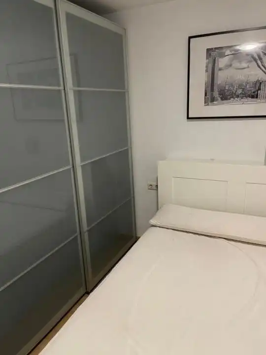 Bedroom of Flat for rent in Granada