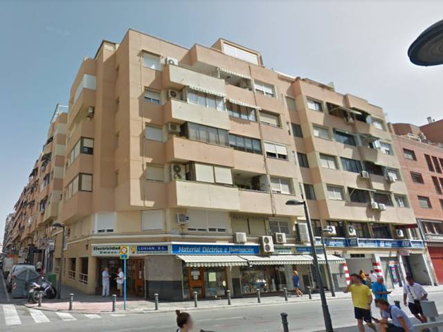 Garaje en Venta en ISABEL LA CATOLICA en Benalúa