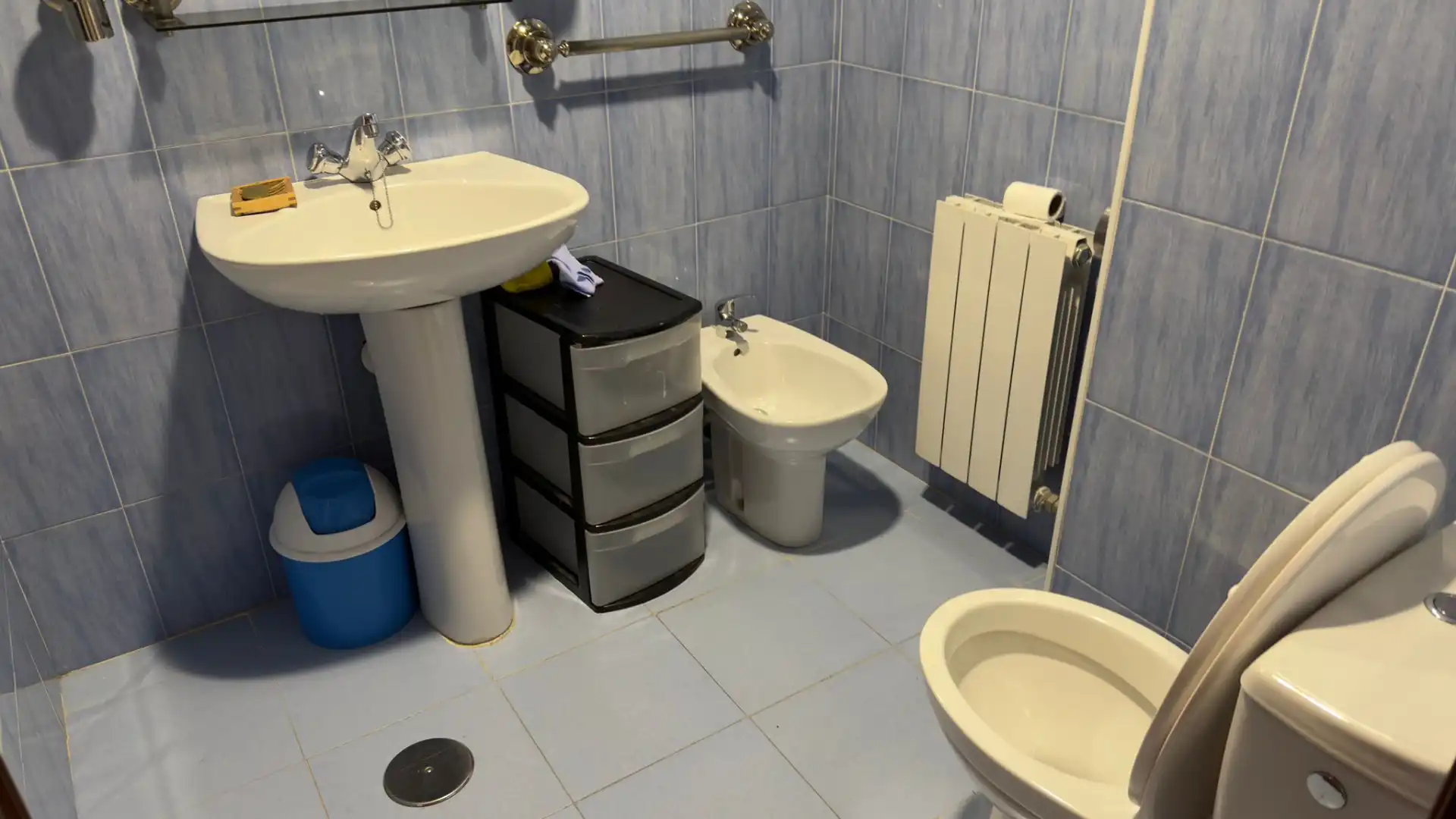 Badezimmer von Wohnung zur Miete in Granada mit Heizung, Privatgarten und Möbliert