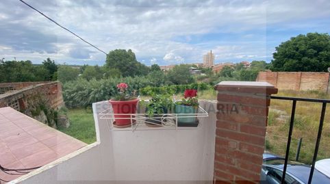 Foto 4 de Piso en venta en Calle Pedro, del, La Bisbal d'Empordà, Girona