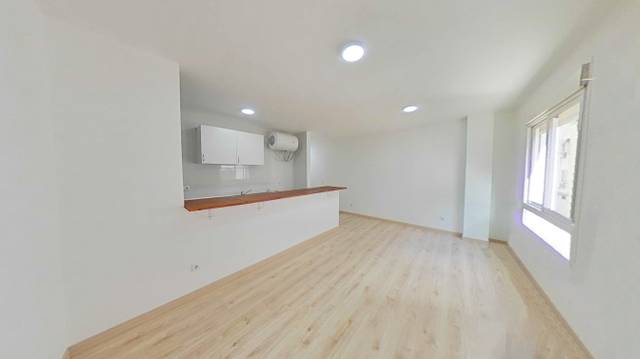 Piso en Venta en C/ Sebastián de Eslava en Parque Victoria Eugenia