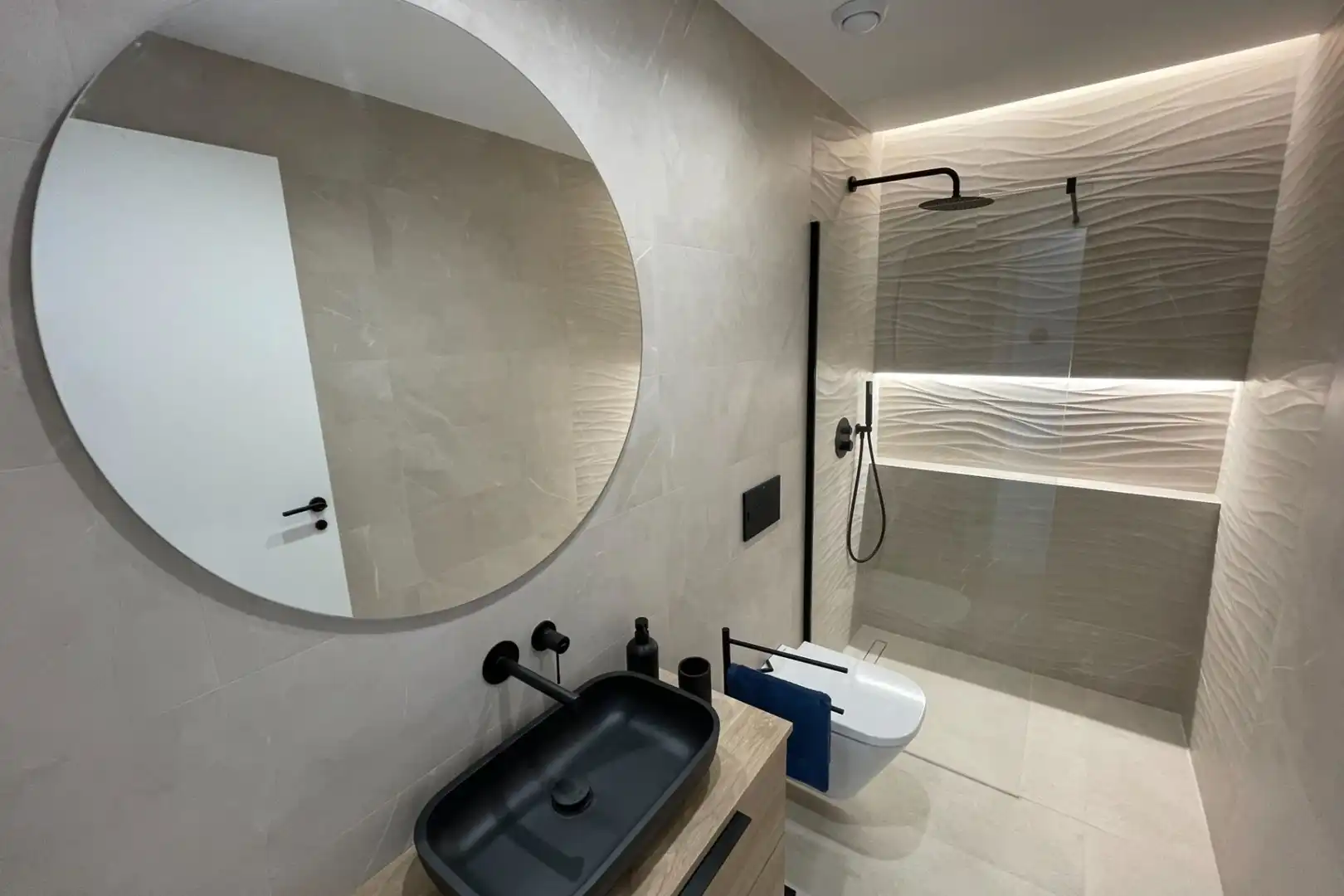 Bathroom of Houses for sale in Molina de Segura