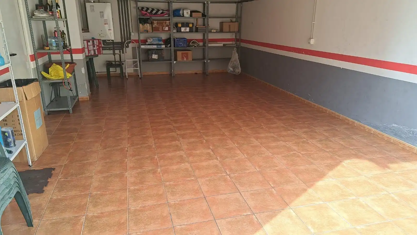 Einfamilien-Reihenhaus zum Verkauf in Valladolid mit Klimaanlage, Heizung und Privatgarten