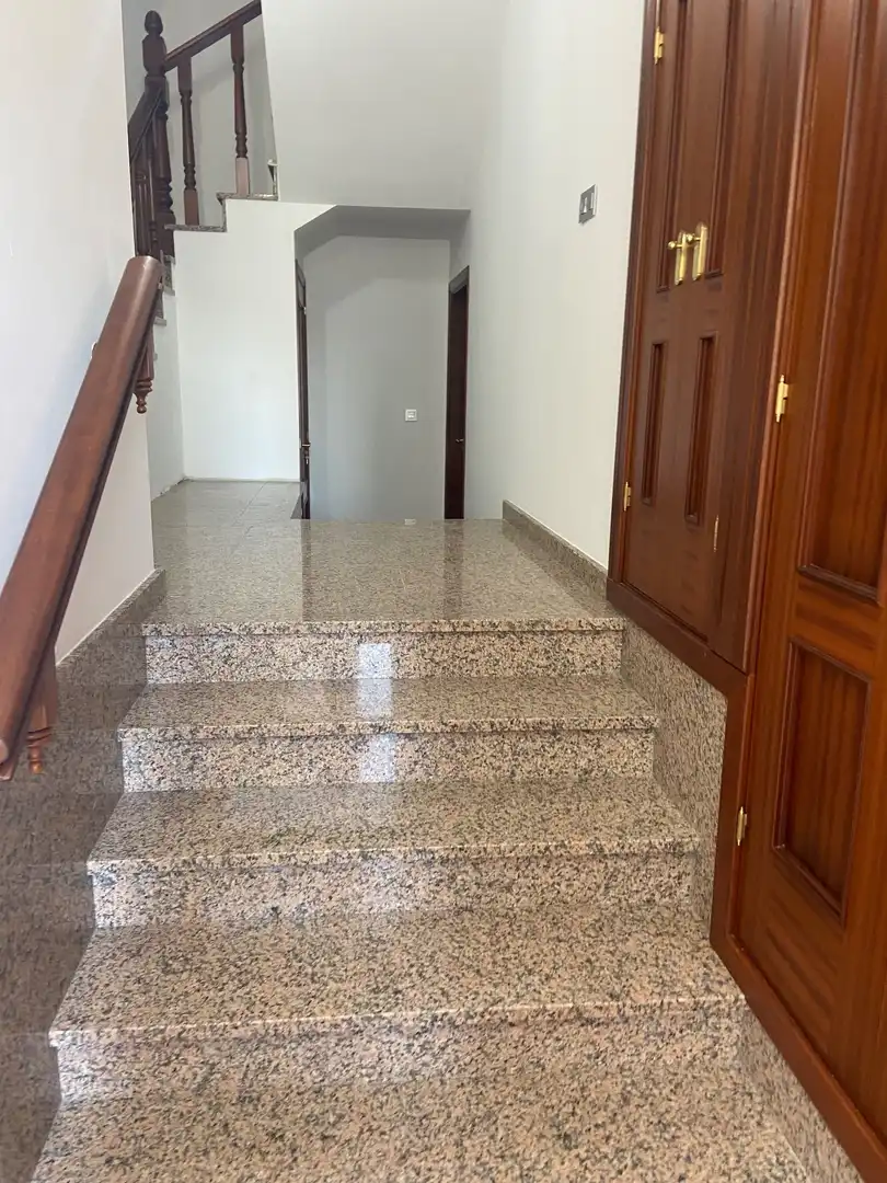 Mixed residential for sale in Lalín, imagen 9