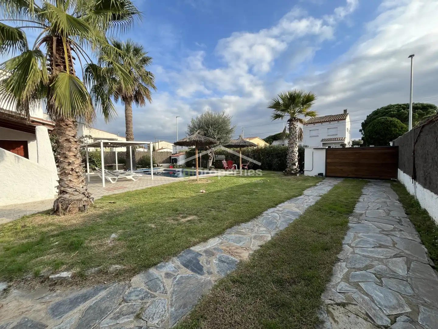 Jardí de Casa o xalet en venda en Castelló d'Empúries amb Aire condicionat, Parquet i Piscina