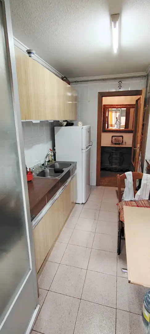 Cuina de Pis en venda en Salamanca amb Calefacció, Parquet i Terrassa
