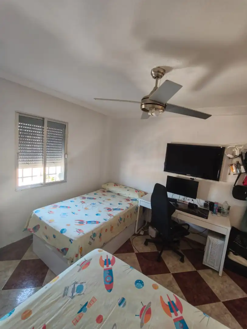 Habitación de Piso en venta en Castilleja de la Cuesta con Aire acondicionado