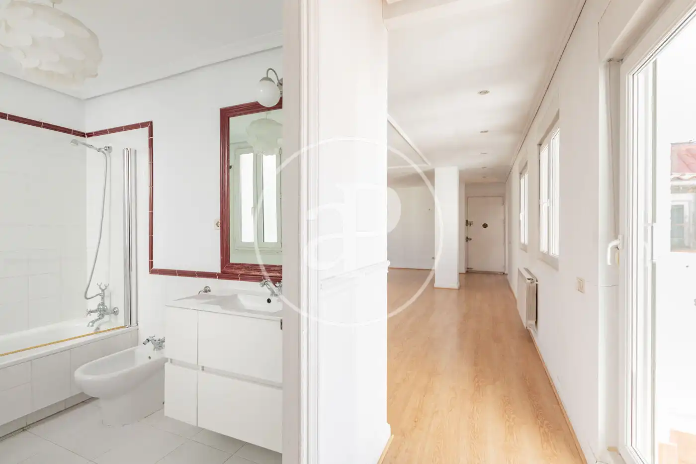 Flat for rent in Madrid  with Air Conditioner, Heating and Terrace