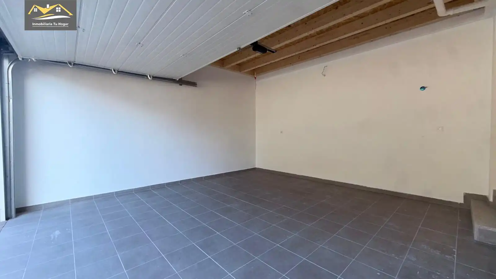 Casa adosada en venda en Allariz amb Calefacció, Jardí privat i Terrassa