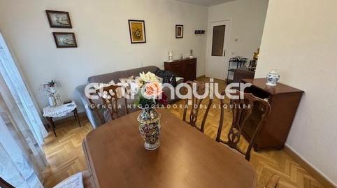 Foto 4 de Pis de lloguer a Calle Palomeras, San Diego, Madrid