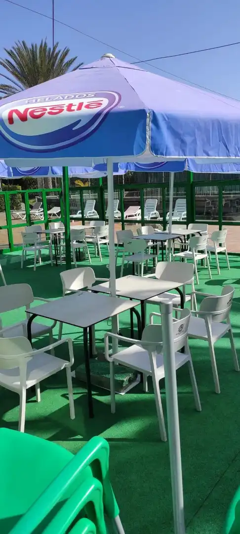 Terrassa de Local en venda en San Bartolomé de Tirajana amb Moblat
