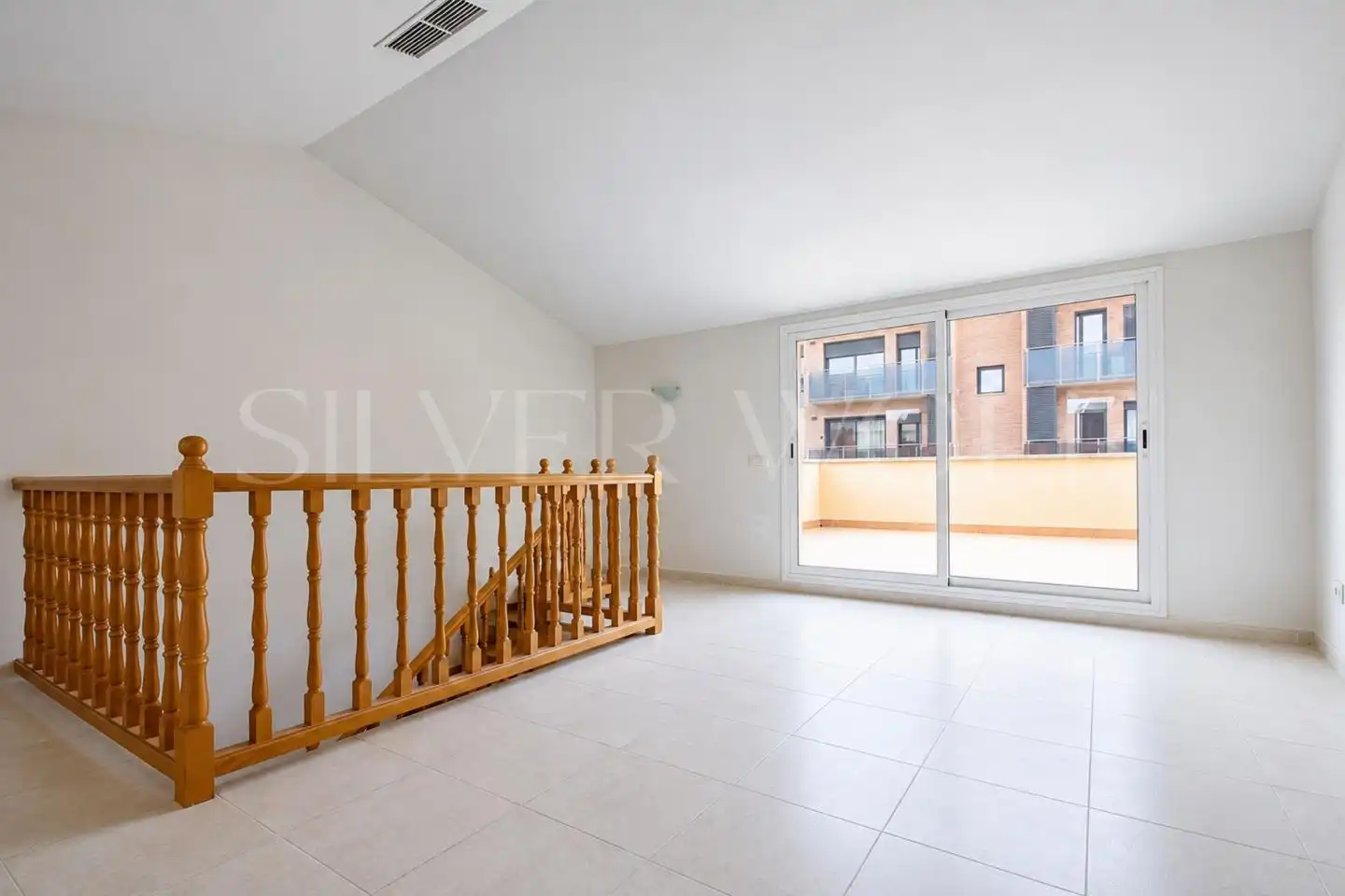 Terraza de Casa adosada en venta en El Prat de Llobregat con Aire acondicionado, Calefacción y Terraza