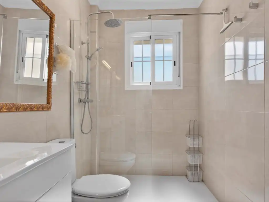 Bathroom of Houses for sale in Orihuela  with Air Conditioner, Private garden and Furnished