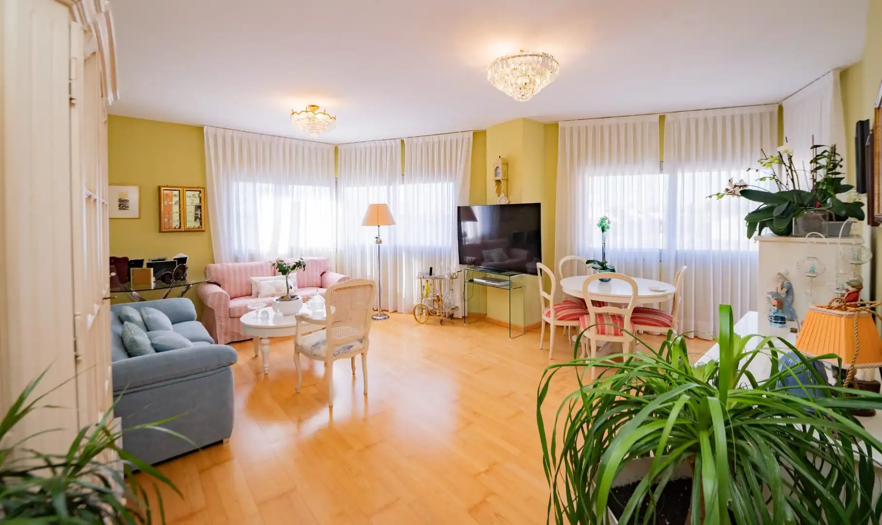 Living room of Flat for sale in Antequera  with Heating, Terrace and Balcony