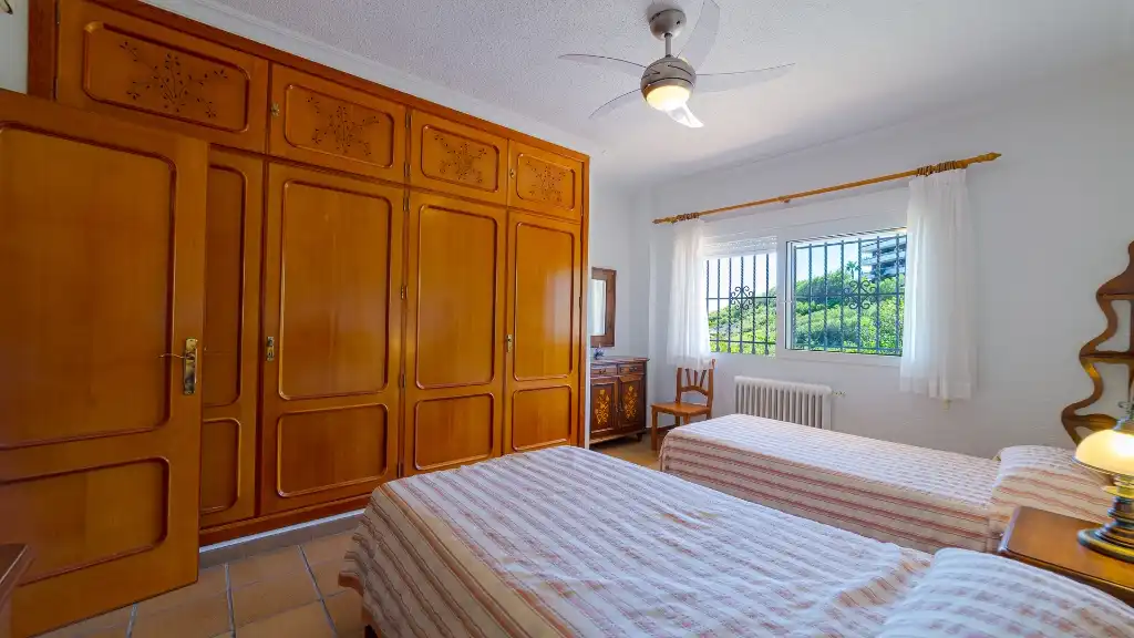 Bedroom of Houses for sale in Orihuela