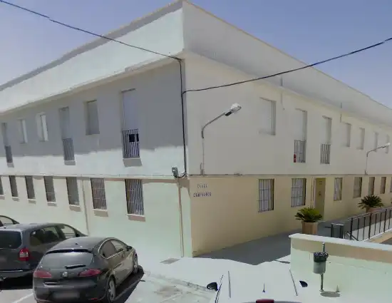 Business premises for sale in CL CLARA CAMPOAMOR 9