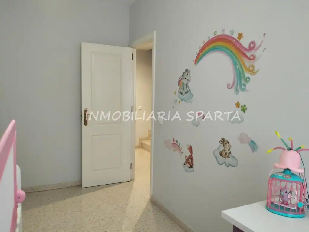Casa adosada en venta en Coria del Río con Aire acondicionado, Terraza y Trastero